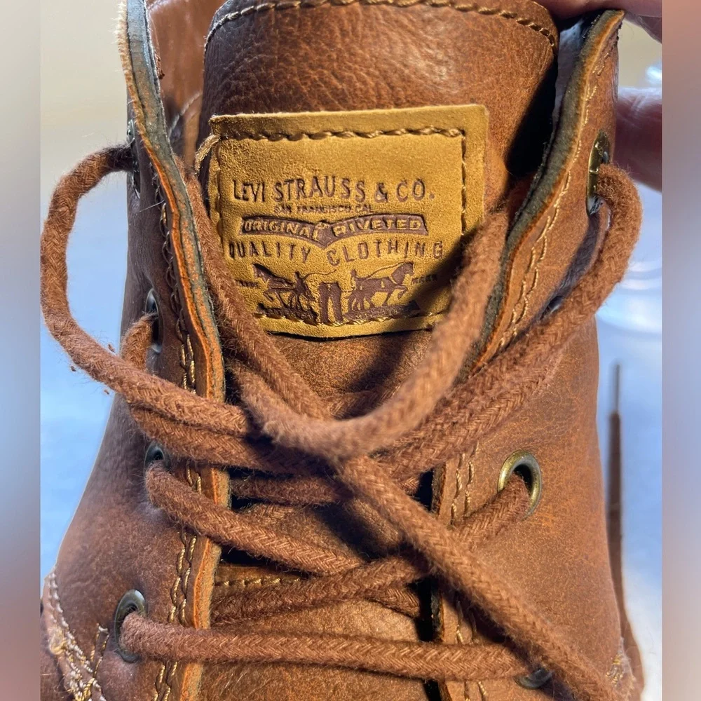 Levi’s Atwater Chukka Boot Sneakers Men’s Size 9.5